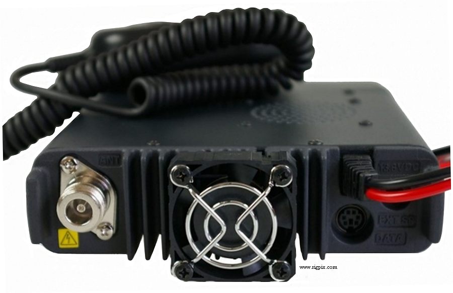 Yaesu FT-8900R Backside
Bild RIGPIX.com